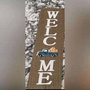 🌸4 for $20 Welcome Farmhouse Truck Wall/Door Hanger 18.5”x5”